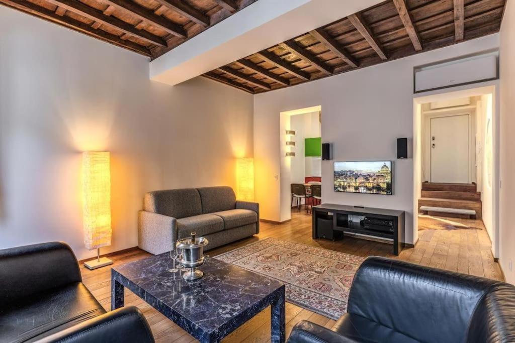 Domus Mondrian Luxury House Apartment Rome Exterior photo